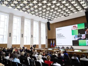 Глеб Никитин: «Государственное и частное здравоохранение продолжат объединять усилия для повышения рождаемости в регионе»